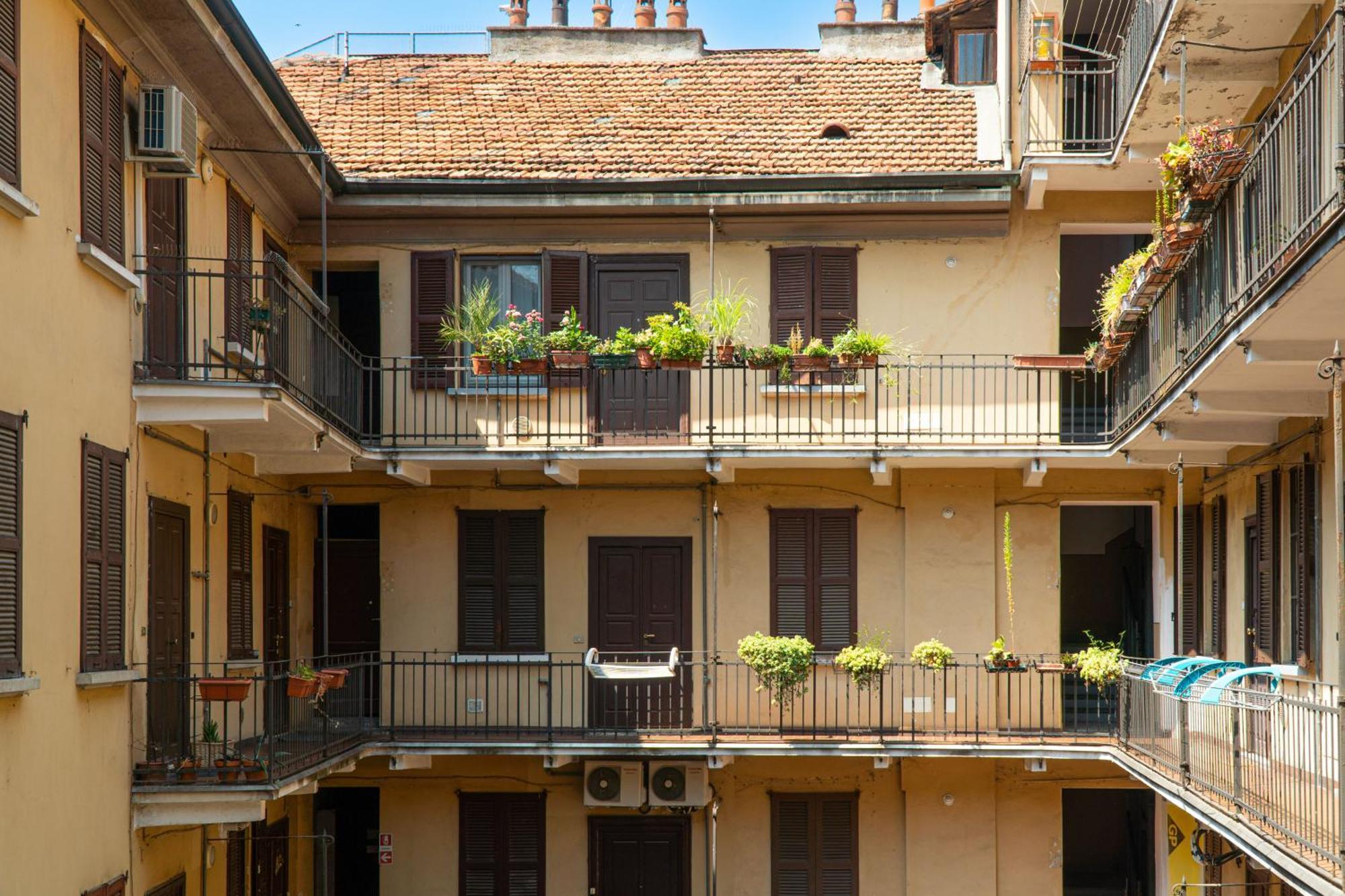 Bessy House, Near Fondazione Prada Lägenhet Milano Exteriör bild